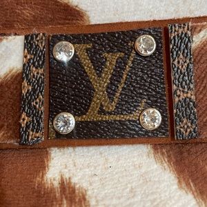 COPY - 🆕🍒 Upcycled Suede brown bracelet with designer inspired Letters